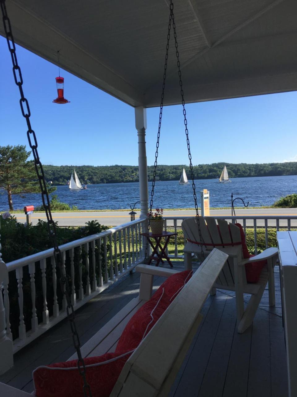 Toba'S Bed & Breakfast Lunenburg Eksteriør bilde