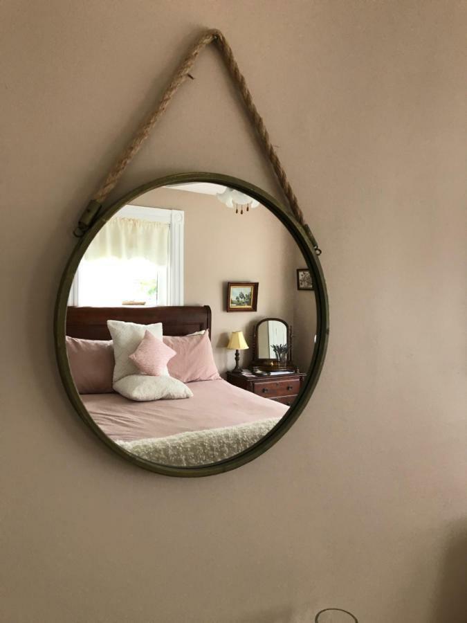 Toba'S Bed & Breakfast Lunenburg Eksteriør bilde